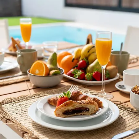 Tarazet By Buenavilla Villa